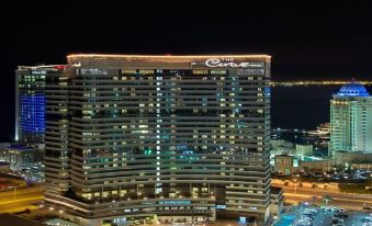 The Curve Hotel