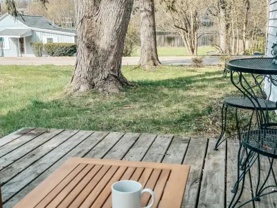 St. Charles Riverview Retreat