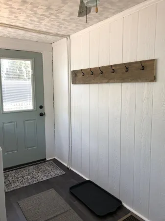 The Olde Springhouse cottage in downtown Abingdon Отели в г. Абингдон