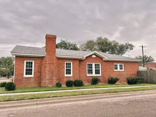Spacious 4-bedroom house in Historic Overton District Lubbock New & Restored