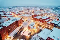 The Saco Suite - Downtown, Dog Friendly, Sleeps 4, Walk to Bars & Restaurants! Funtown Splashtown USA附近的飯店
