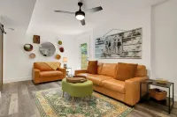 "Calm it Down" Bikes, Beach, and 5 star reviews!