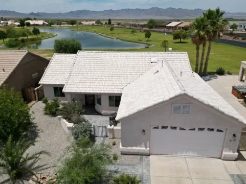 SPECTACULAR SUNSET VIEWS- FABULOUS POOL AND SPA HOME! Hotels in Mohave Valley