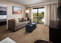 Embassy Suites by Hilton Tucson East Hotels in Tanque Verde