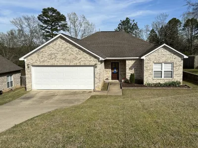 Cozy Weekend Rental Hoteles cerca de University of Mississippi