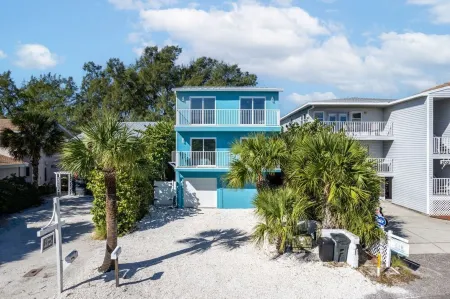 Luxurious Oceanfront Home w/ MILES of sandy beach & private Inter-Coastal dock!