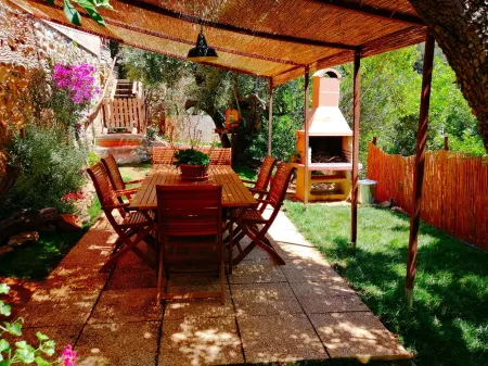 Casa Anita (Wild House) An oasis surrounded by nature 200 meters from the sea