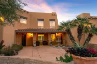 Arnoldo, 5 Bedroom 4 full baths, pool, hot tub, views