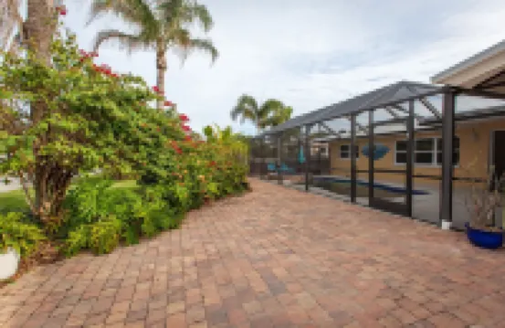 Space Coast Family Getaway Beach+Pool+Spa The Sea Turtle Cottage