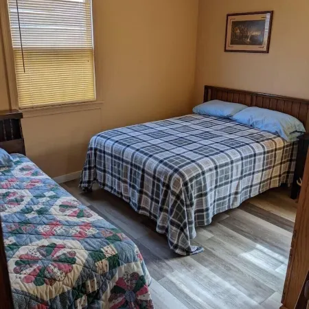 Sportsman's Country Lodge: The Fish House