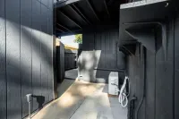 Modern Charm/Large families and friend groups