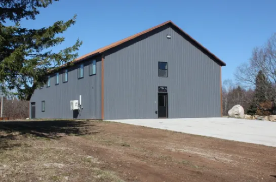 Big Group Barndominium- minutes from beautiful Lake Superior shoreline!