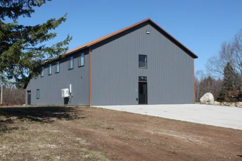 Big Group Barndominium- minutes from beautiful Lake Superior shoreline!