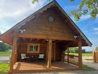 Yellow Banks Log Cabin With Waterfront Views