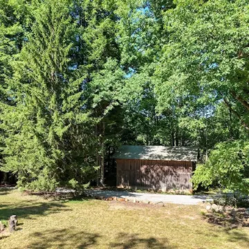 Rustic Historical Cabin Near Wineries & Gold Mines
