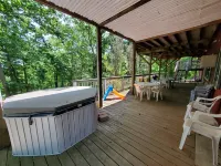 Hog Heaven- Lakefront- Lower Level of Private Home