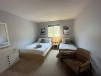 Sugarbush Mountainside Retreat - Ski in ski out - balcony