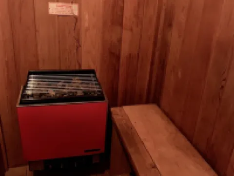 Large house Up in the Redwoods perfect for large families. Pet friendly. Hoteles en Fortuna