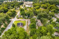 New 4 BR Bungalow Close to Everything Atlanta All 5 Star Reviews - อ่างจากุชชี่