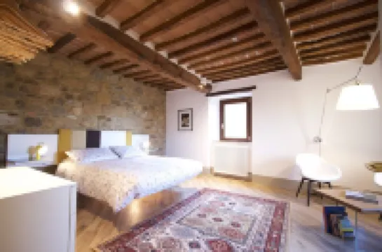 Elegant apartment with garden view and rooftop terrace