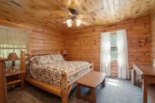 Tranquil cabin on the Pine River