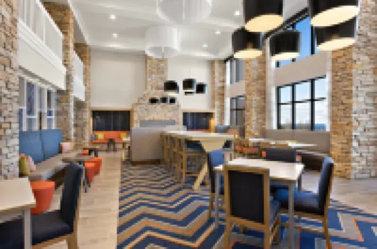 Hampton Inn & Suites Petoskey