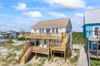 Beachfront, HotTub, Elevator, Hammocks, Pet & Familly Friendly