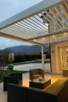 Superb 330m² villa sleeping 11, heated pool, terrace and garden Hotel a Divonne-les-Bains