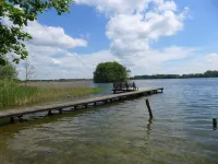 Comfortable vacation home with a sauna and whirlpool directly by the lake Hotels in Krakow am See
