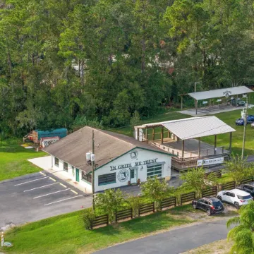 "The Florida Cracker "THE GREEN ROOM" READ our five stars review..