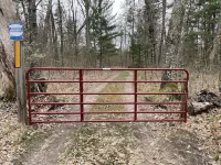 Perfect Getaway! Secluded Modern 3 Bedroom, 2 Bath Cabin on 12.5 Private Acres