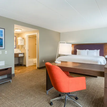 Hampton Inn & Suites Chicago-Libertyville