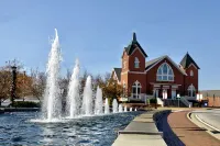 Charming Country Cottage Retreat -  Walking distance to Downtown Hotels in Paulding County