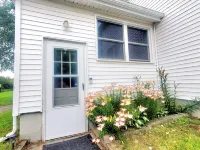 3 Blocks to Lssu ~ 5 Minutes to Soo Locks ~ Pet Friendly! Hôtels à proximité de : Brady Hall