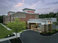 Hampton Inn Augusta Hotels near Lithgow Public Library