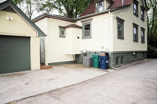 Vintage Urban Retreat