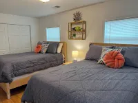 Waterfront Cottage with Pier & Boatlift on the Beautiful Potomac River