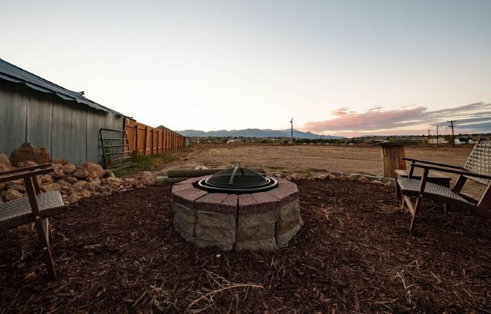 Underneath the stars Romantic Tiny Retreat