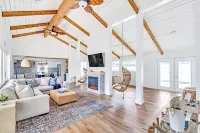 Seaside Serenity: A luxurious and modern HEATED Pool Home