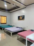 Jow's Place Hotels near AMA Computer College