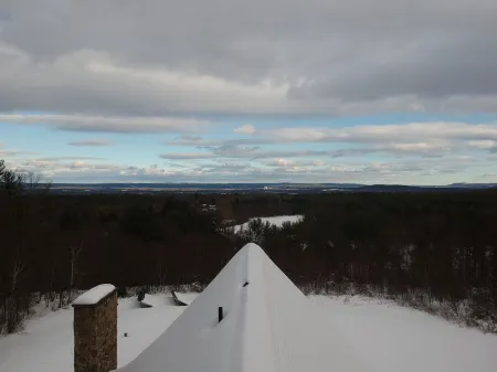 Cozy Valley View Post & Beam Villa! Отели в г. Уатли