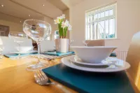 The Secret Garden - West Sussex Hotel a Crawley