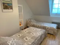 House 600 m from the sea, Sarzeau, between Ocean and Gulf of Morbihan, 6 people.