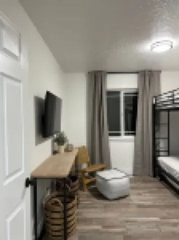 Mountainside @ Lava Hot Springs w/ Tesla Charger 220V