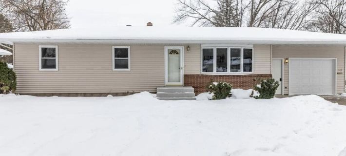 A Cozy Updated 3 Bedroom Home! Hotels in Otter Tail County