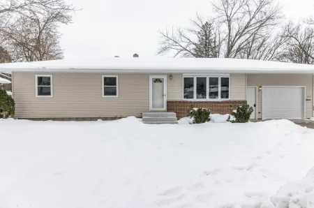 A Cozy Updated 3 Bedroom Home!