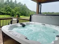 Salmon River Waterfront Lodge w/ Soothing Hot Tub Hotels in Altmar
