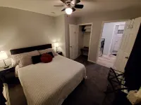 Beautiful new Lake Erie- view rental Hotels near BJ's Plaza