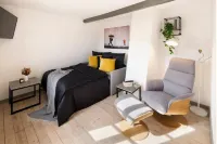 Ferienhaus Altstadtflair Bad Wildungen bis 8 Pers Hotels near Kurschattenbrunnen