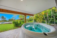 Entire Gated Estate w/ Lap Pool Ocean View AC in DT Kona